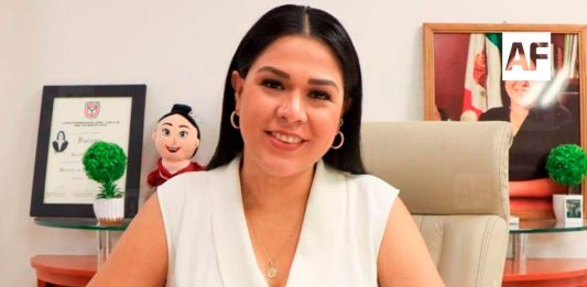 Diana Zepeda renuncia al DIF Estatal Colima; buscará la Coordinación de Defensa de la Transformación en el Distrito 2