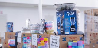 Gobernadora Indira Vizcaíno entregó equipamiento a espacios alimentarios DIF de Colima y Villa de Álvarez