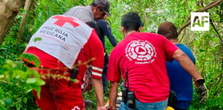 Rescatan a hombre con golpe de calor en zona cerril de Agua Zarca, Coquimatlán