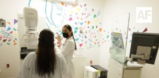 Sector Salud ofrece mastografías gratuitas en Colima y Manzanillo a mujeres de 40 a 69 años