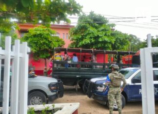 Refugios temporales de Manzanillo brindan resguardo a las primeras familias ante el huracán Trudy