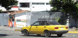 Jalisco ofrece apoyos de 80 mil pesos para renovar taxis y reducir emisiones contaminantes