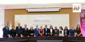 Gobernadora Indira Vizcaíno asistió al Informe Anual del Tribunal Superior de Justicia del Estado de Colima