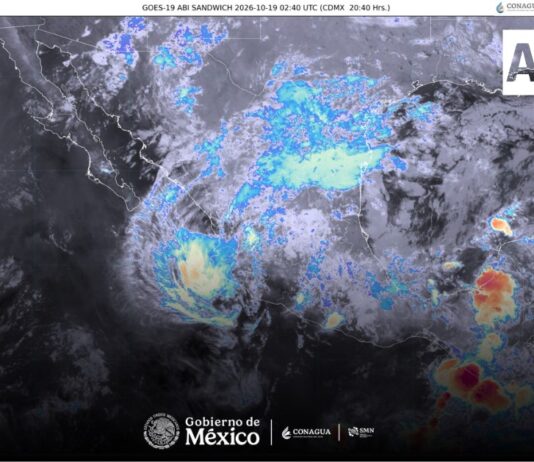 Trudy, ahora como huracán categoría 1, se desplaza frente a costas de Jalisco